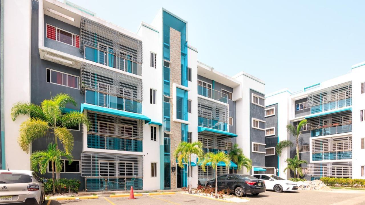 Dolce Villas At Harmony 2 Santiago De Los Caballeros Exterior photo